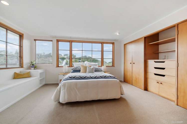 76 Beach Road Castor Bay_8