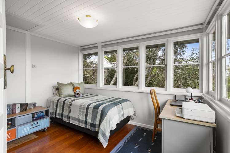 25 Kingsview Road Mount Eden_14