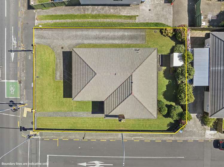 1191 New North Road Mount Albert_14