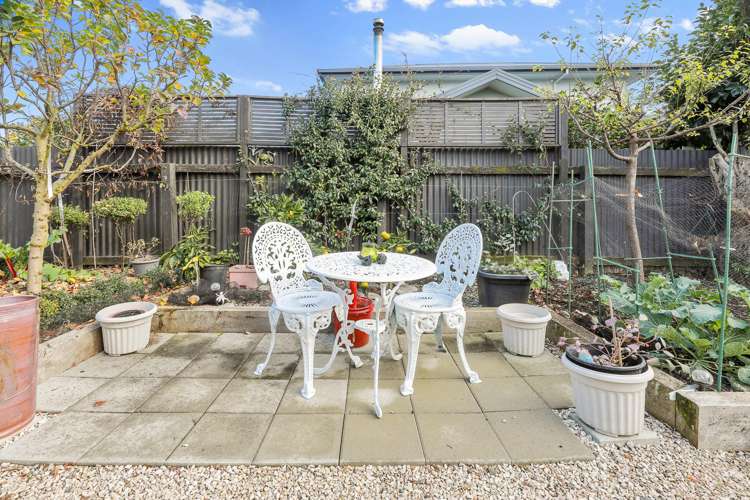 5/6 Poynter Street Blenheim Central_17