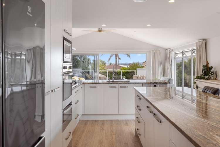 40 Oceanview Road Mt Maunganui_8