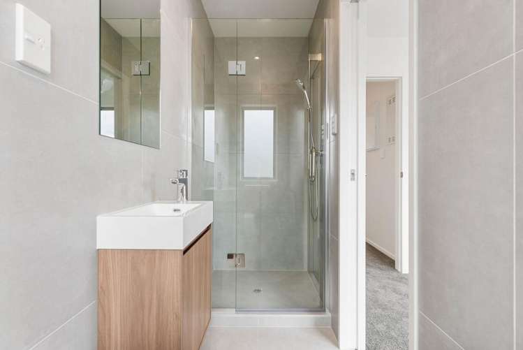 1/19 Alverston Street Waterview_3