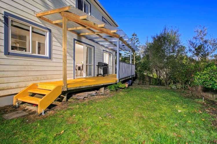 1a/66 Seaview Road Glenfield_16