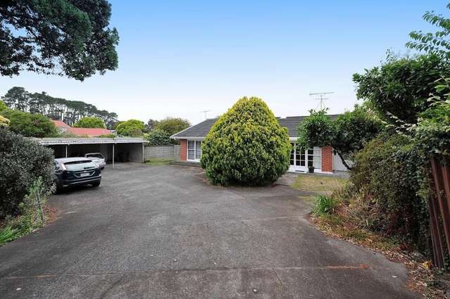 2/37a Disraeli Street Mount Eden_4