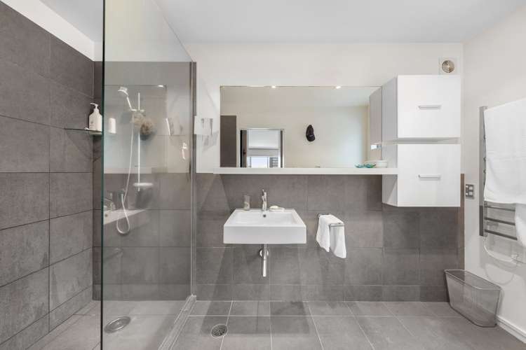 33 Tautari Street Orakei_16