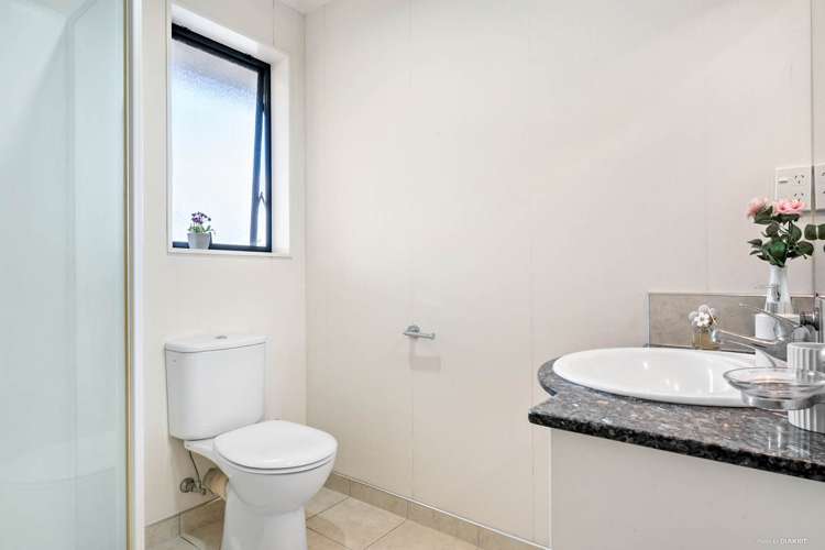 8 Franshell Crescent East Tamaki_11