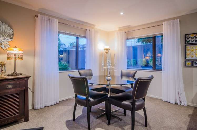 64 Oakley Avenue Waterview_8