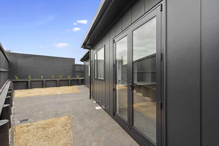 2/2 English Street Saint Andrews_5