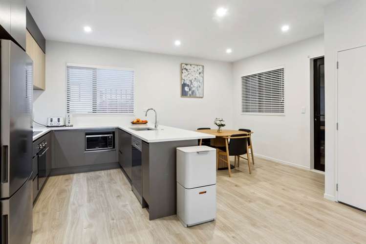 2/20 Eban Avenue Hillcrest_9