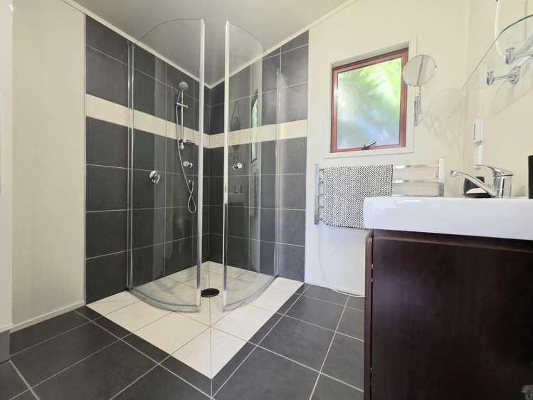 33 Devils Bridge Road Weston_13