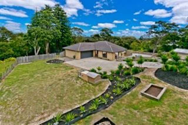 68 Attwood Road Paremoremo_2