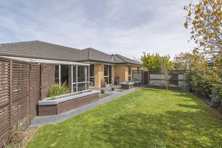 52 Rothesay Road Parklands_1