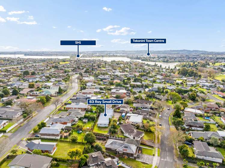 63 Ray Small Drive Papakura_21