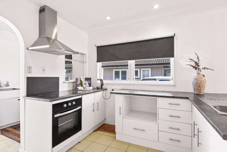 2 Beryl Place Pukehangi_8