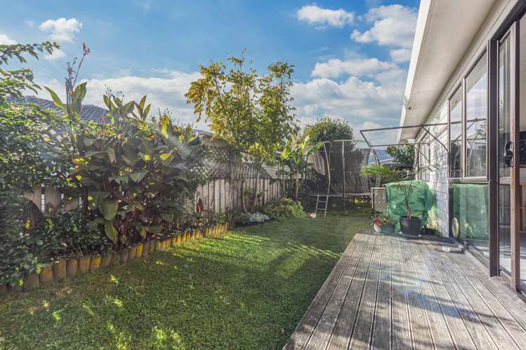 2/42a Songer Street Stoke_15