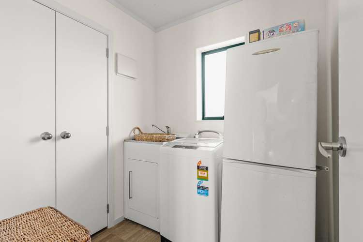 20 Linton Crescent Matua_10