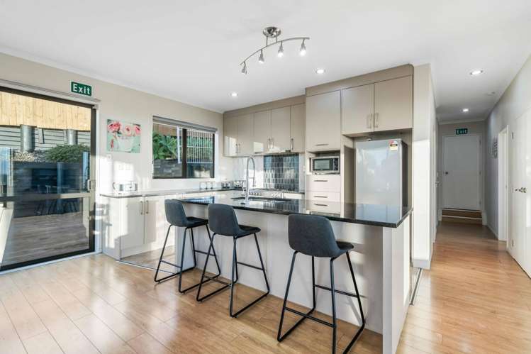 19 Kereru Rise Papakura_9