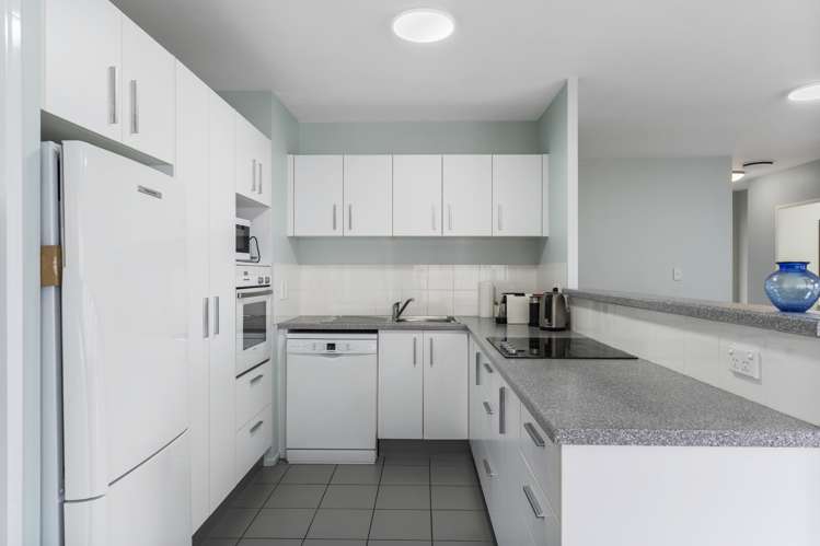 17 Woodbank Drive Glen Eden_6