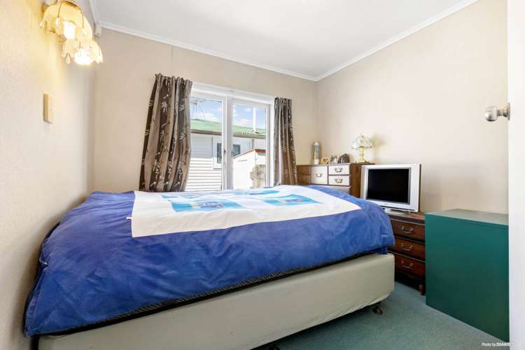 8 Laureston Avenue Papatoetoe_10