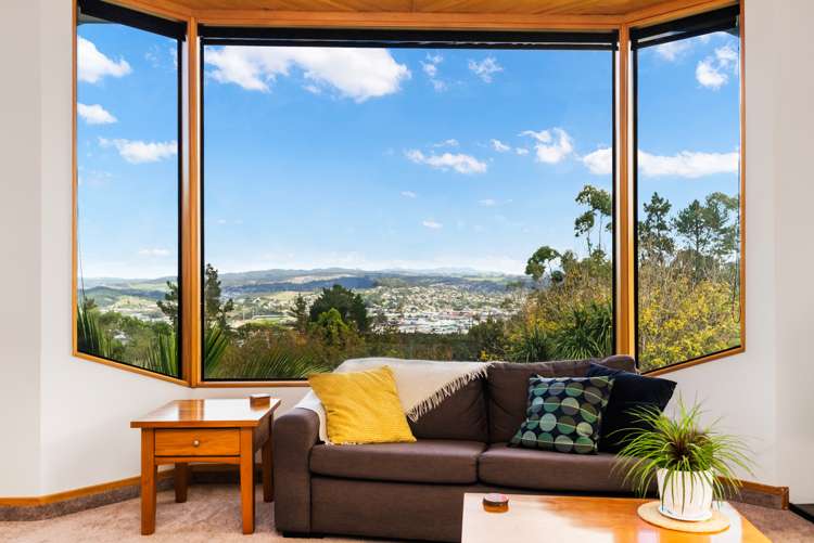 118 Memorial Drive Parahaki_22