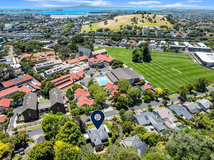 29 Mount Saint John Avenue Epsom_27