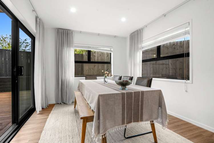 15a Tonkin Drive Sunnynook_6