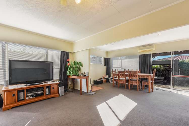 22 Leicester Street Stoke_7