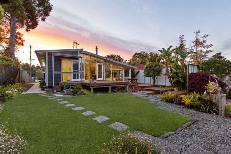 142 Atkinson Road Titirangi_17