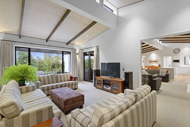 42 Grangewood Drive Lincoln_8