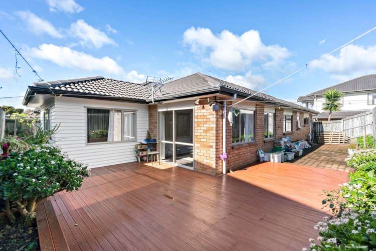 11 Manning Rise Flat Bush_5