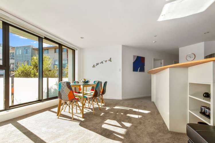 11/8 Basque Road Eden Terrace_4