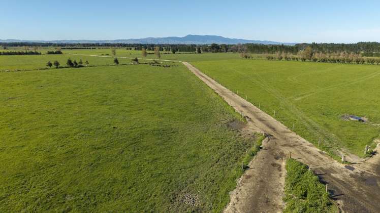 22 Bartons Road Featherston_18