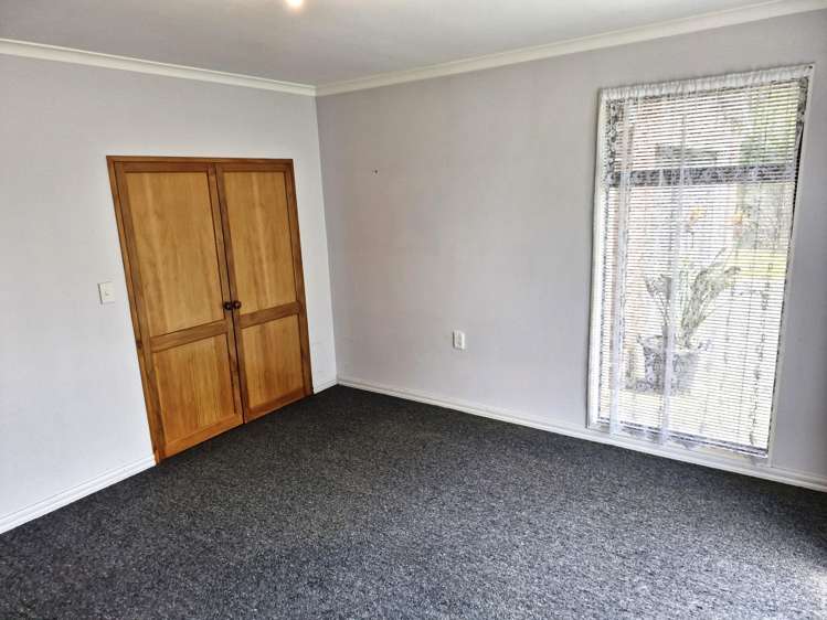 82 Fifth Street Kumara_10