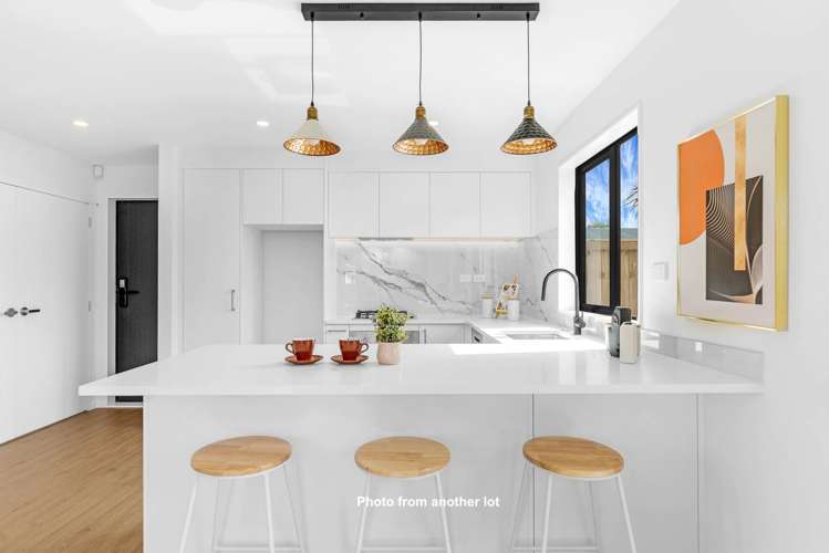 42c Burbank Avenue_2