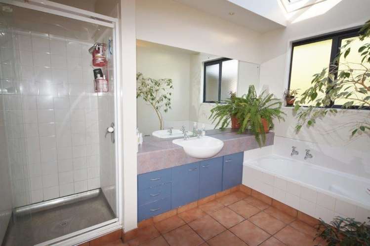 31 Kellaway Terrace Waikari_14