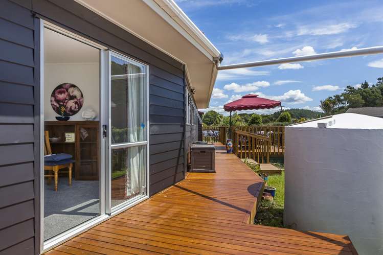 562 Leigh Road Whangateau_18