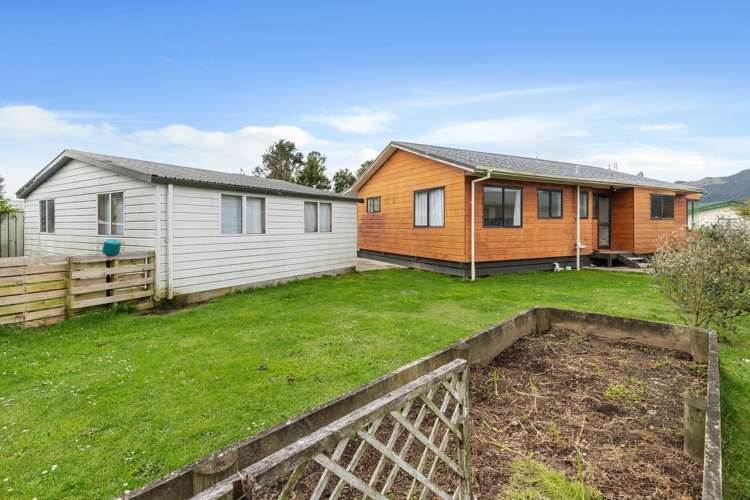 25 Dunlop Crescent Te Aroha_13