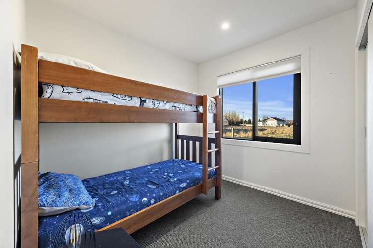 4 Bank Avenue Middlemarch_14