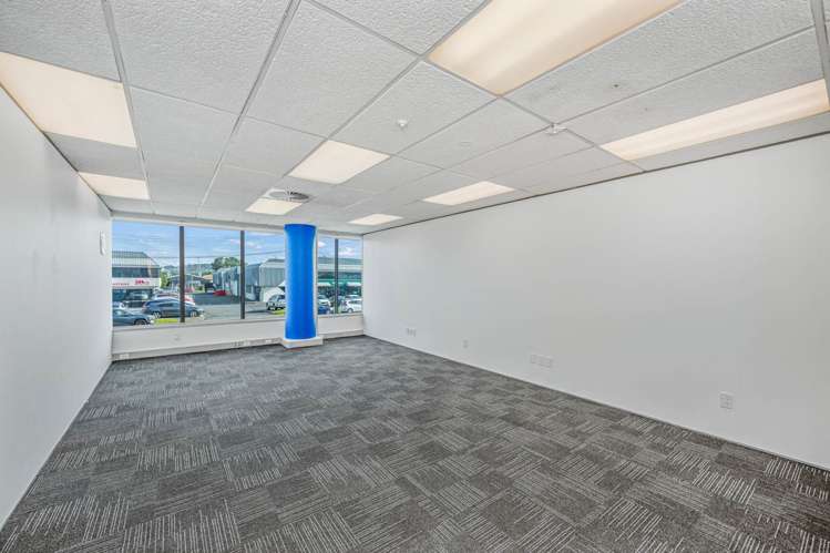 Level 1/8 Gloucester Park Road Onehunga_8