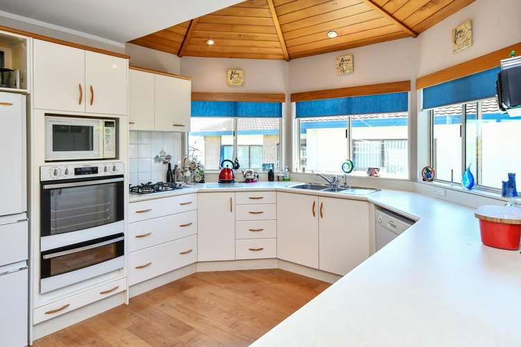 5 Paulownia Place Totara Heights_9