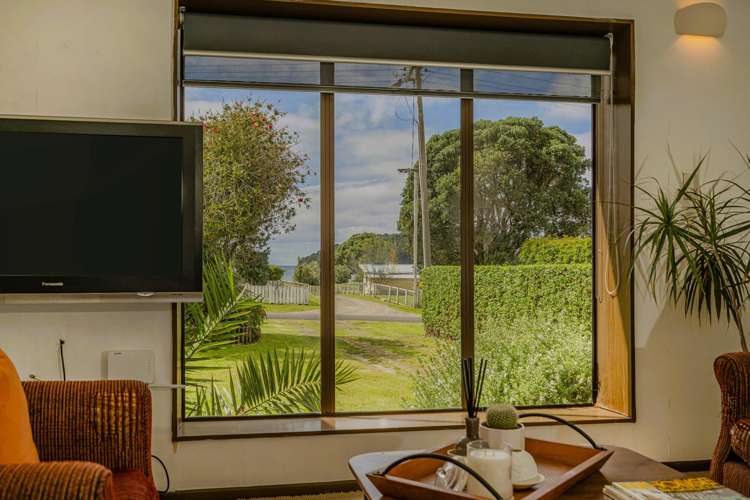 12 Harsant Avenue Hahei_13