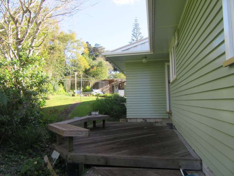 44 Sylvan Crescent Te Atatu South_18