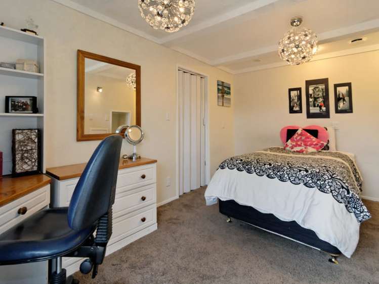 43 Shetland Street Glen Eden_13