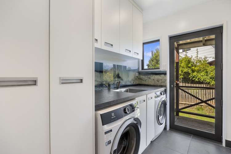 87 Walton Park Avenue Fairfield_12