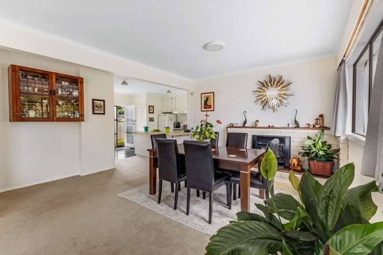 10 Lawry Street Moturoa_8