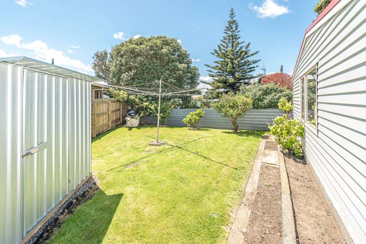 14 Kotuku Street Castlecliff_17
