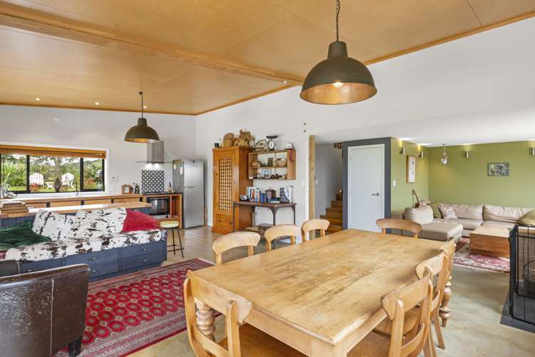 239 Hills Road Raglan_10