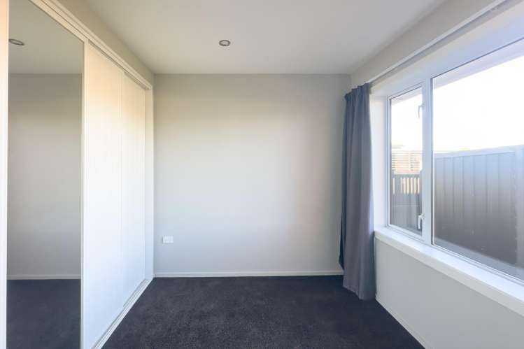 77 Neil Street Hornby_9
