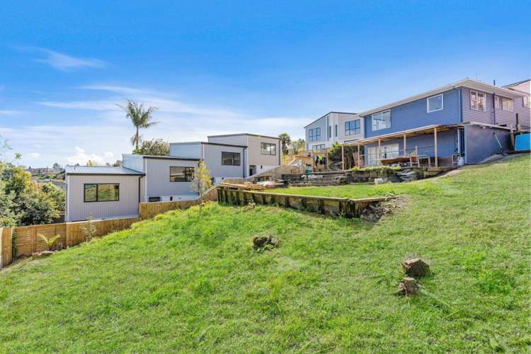 42 Cyclarama Crescent Massey_14