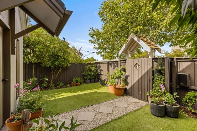 1/19 Trafalgar Street St Albans_13